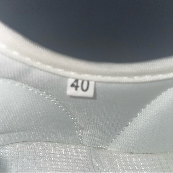 Astra 2.0 Cloud Comfort Sneakers – White & Silver, Women’s 9 / Men’s 7 - Picture 10 of 13